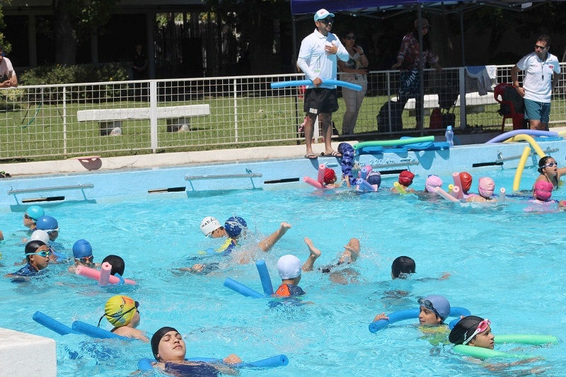 IND lanzó Plan de Natación en el Maule en la Piscina del Estadio Fiscal de Talca