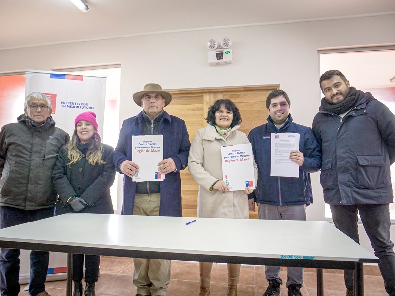 Centro Diurno Comunitario para Personas Mayores de Yerbas Buenas renuevan convenio con SENAMA para continuar operando hasta el año 2027