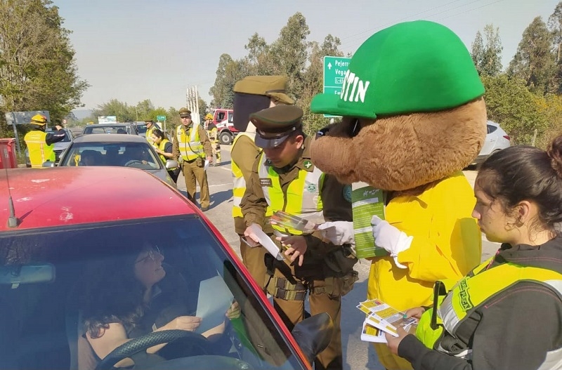 Carabineros, Conaf, Bomberos y Seguridad Municipal de Linares trabajan unidos por prevenir los incendios forestales