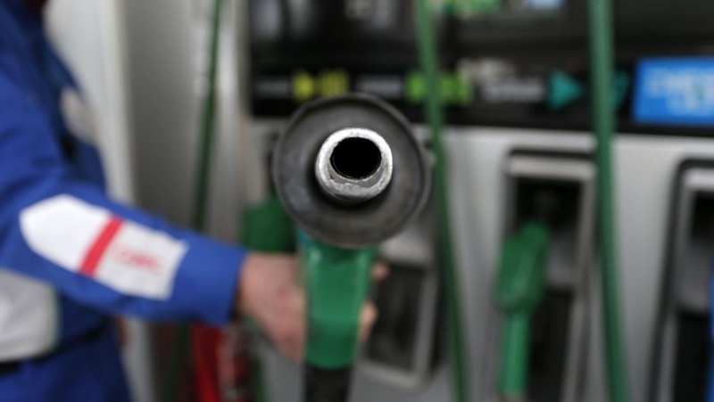 Precios de los combustibles bajarán este jueves: Parafina recortará otros 8 pesos