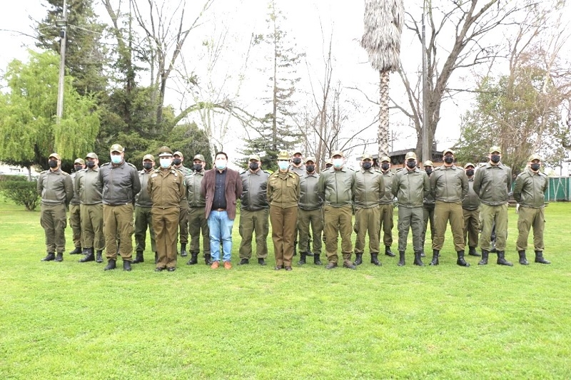 Carabineros certifica a funcionarios en conducción de motos todo terreno