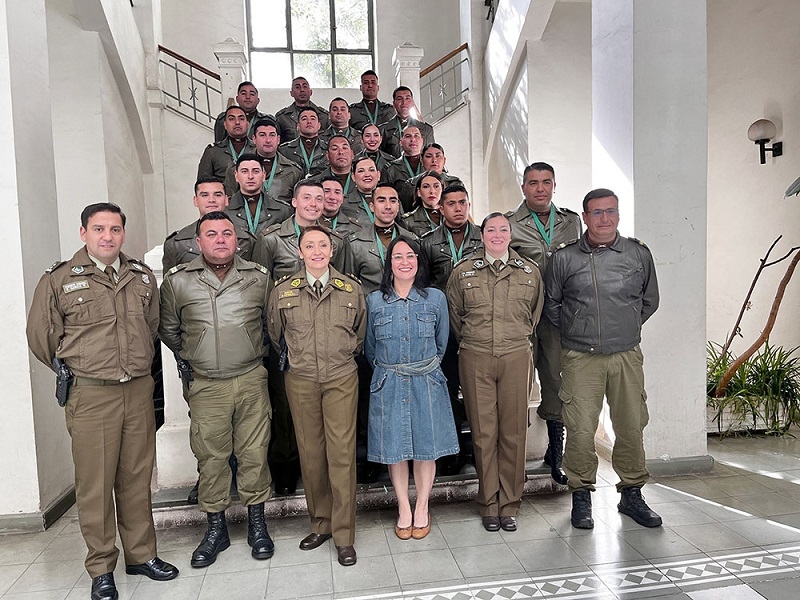 21 Carabineros  de la Prefectura de Linares fueron certificados en conducción de motos todo terreno