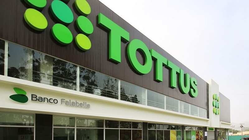 Tottus cerrará un supermercado en Vitacura y anuncia "plan de asistencia" para trabajadores