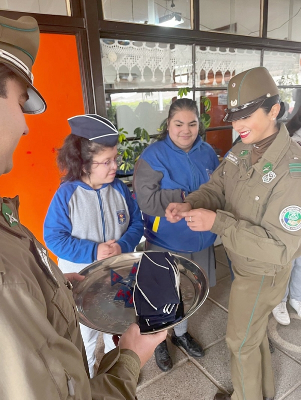 Carabineros realizó investidura de Brigadistas Escolares en Cauquenes