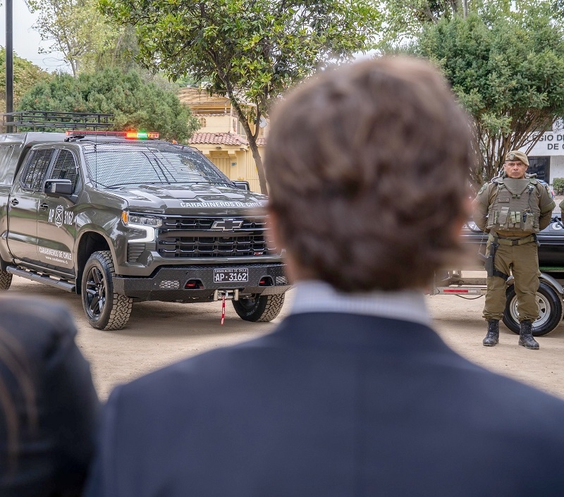  Gobierno Regional del Maule entregó vehículos de última tecnología para el GOPE de Carabineros