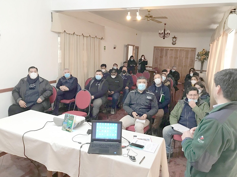 CONAF realiza taller para difundir normativa forestal vigente 