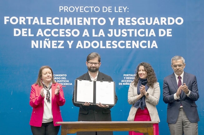 Promulgada ley de fortalecimiento y resguardo del acceso a la justicia de niñez y adolescencia