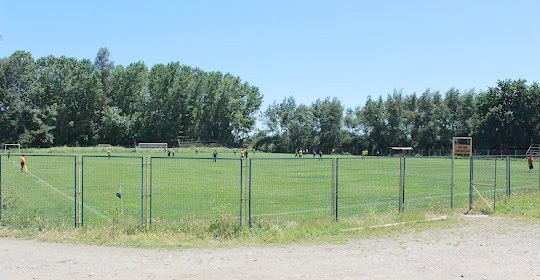 Fútbol Amateur: Asociaciones de Linares contarán con mejoras en sus canchas 