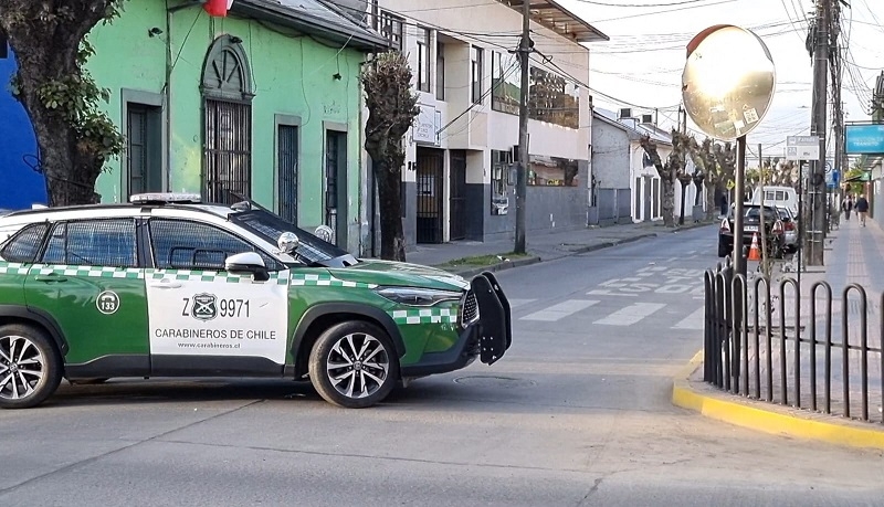 Linares: PDI investiga agresión con arma cortante en pleno centro de la ciudad