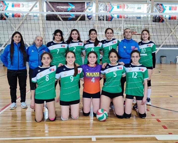 Club Vóley Instituto Linares continúa trabajando para potenciar el vóleibol femenino