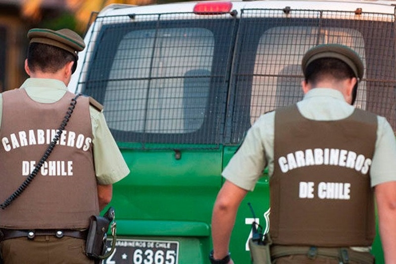 Cauquenes: Carabineros detuvo a 2 hombres y 2 mujeres por robo con violencia