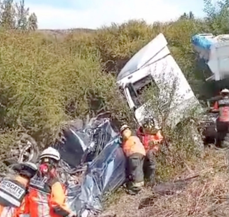 San Javier: un fallecido en colisión de camión con vehículo menor