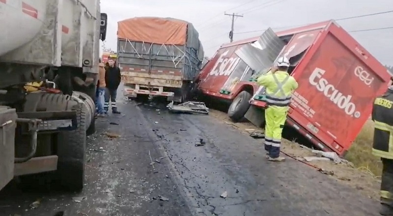 Villa Alegre: múltiples lesionados en 2 accidentes de tránsito en Ruta 5 Sur