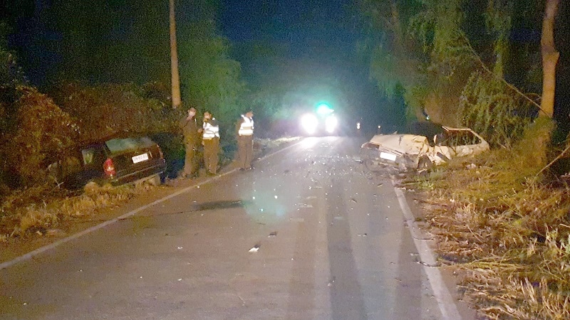 Linares: Un muerto en colisión frontal de vehículos camino El Almendro