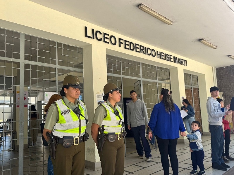 2.200 Carabineros participan en los servicios policiales dispuestos para la PAES