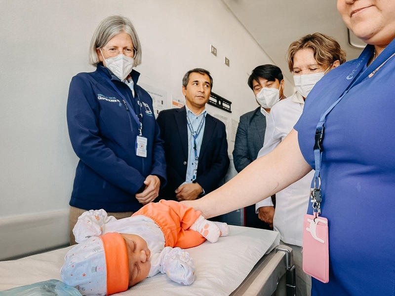 Primeros recién nacidos maulinos son inoculados contra Virus Respiratorio Sincicial