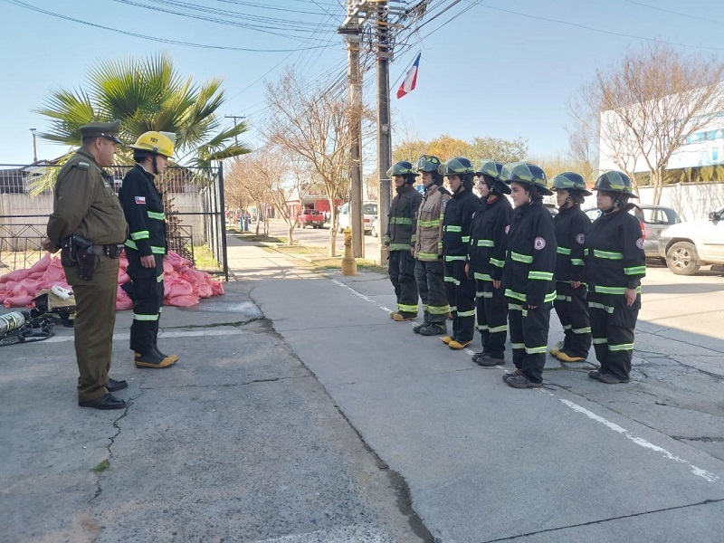 San Javier: Carabineros realiza instrucción para brigadistas juveniles de Bomberos