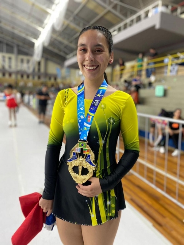 En Brasil: linarenses lograron exitosa participación en Octavo Campeonato de Patinaje Artístico en Capao da Canoa 