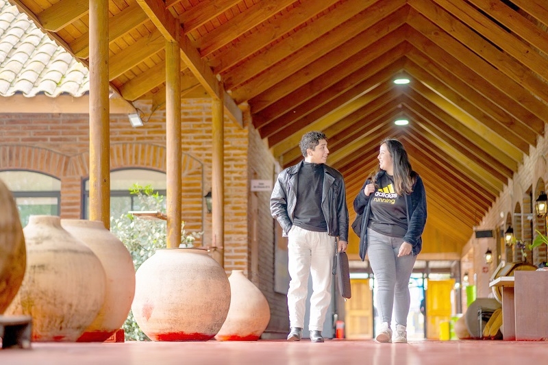 UTalca fortalece vinculación para el crecimiento de su Campus Colchagua     