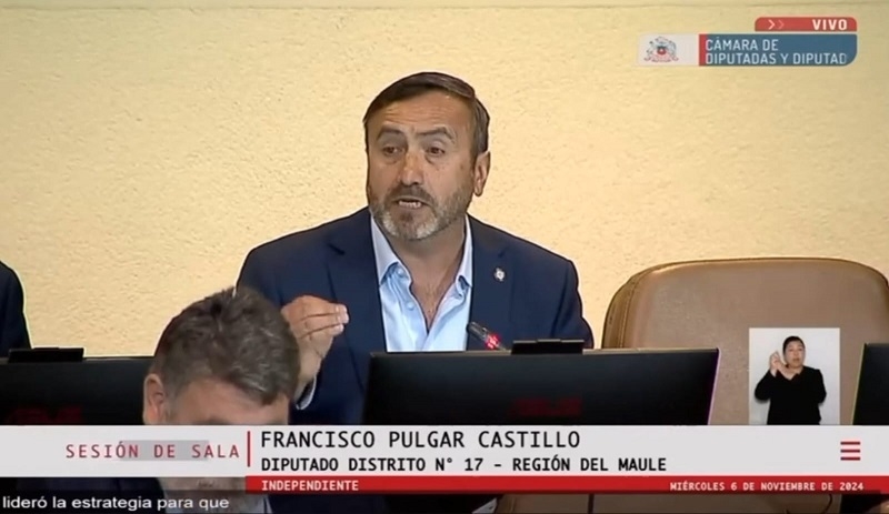 Defensa de diputado Pulgar (IND) insiste en inhabilitación de Fiscal Regional