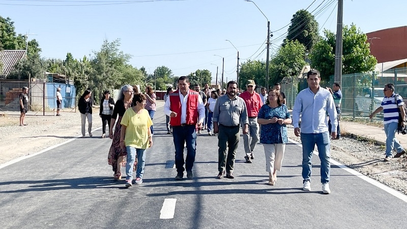 Alcalde entregó a la comunidad prolongación de calle Yungay entre Yerbas Buenas y Presidente Ibáñez