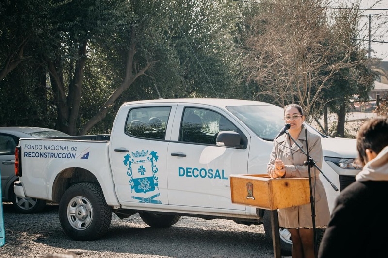 Vara Gruesa: Entregan vehículo 4x4 al Departamento de Salud del municipio de Linares 