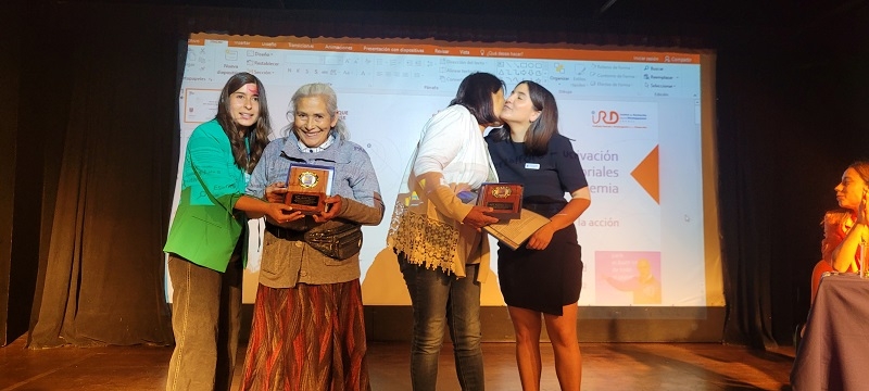 Feria Foro Campesino de la UCM deleitó a los asistentes con la Primera Mesa de la Mujer Rural de Chile