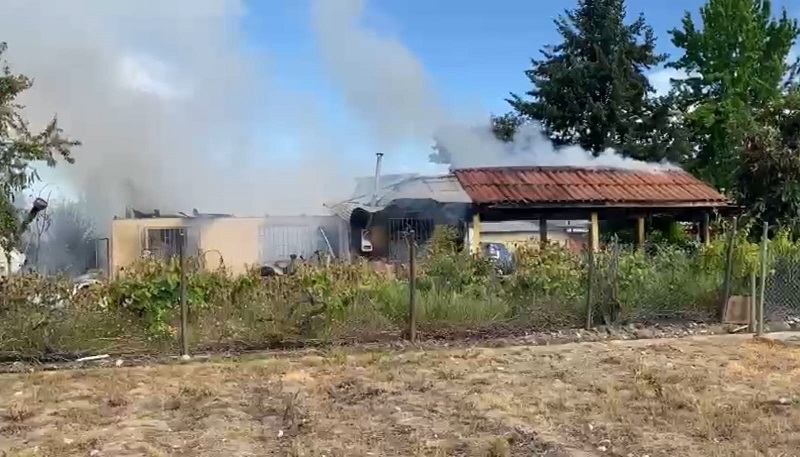 Linares: incendio genera daños en casa del sector Vara Gruesa