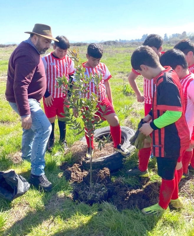 Club Deportivo Oscar Bonilla de Linares reafirma compromiso con el Medio Ambiente