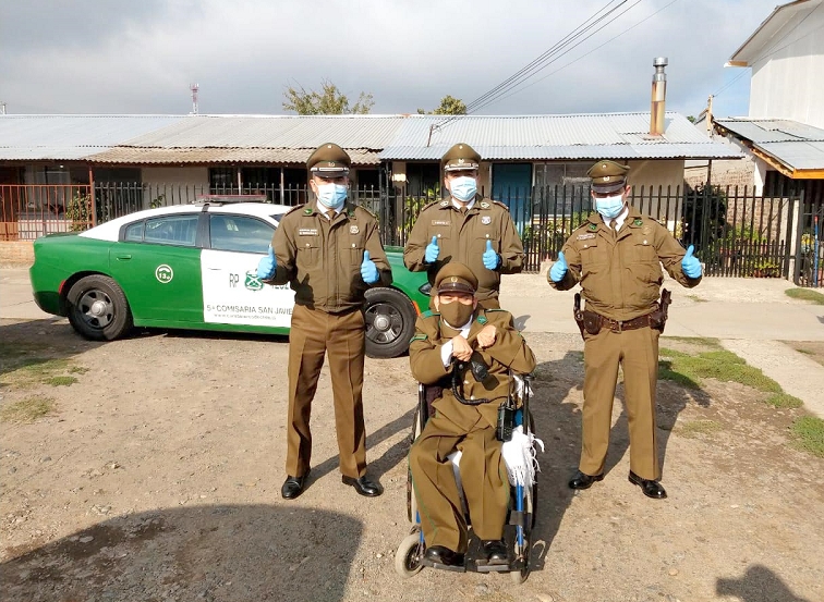 San Javier: Carabineros visitó a joven quien es funcionario honorario desde el año 2015