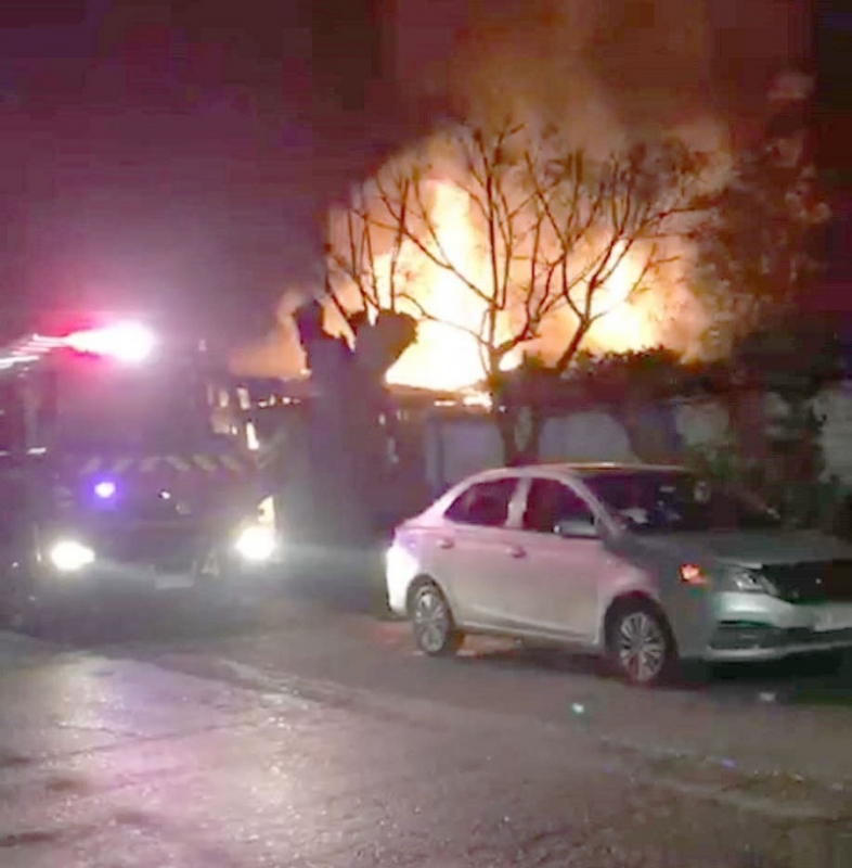 Linares: incendio provocó daños en vivienda del sector oriente