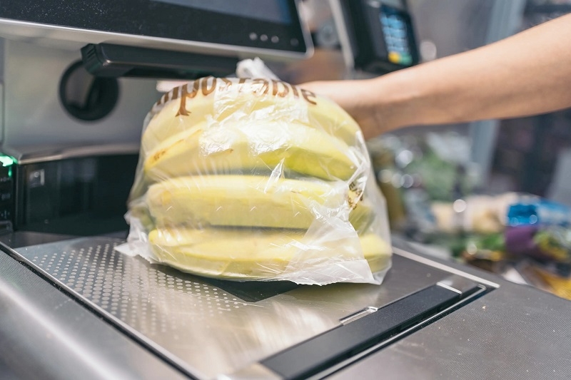 Entrega de bolsas biodegradables: proponen su uso bajo estrictos “estándares ambientales”