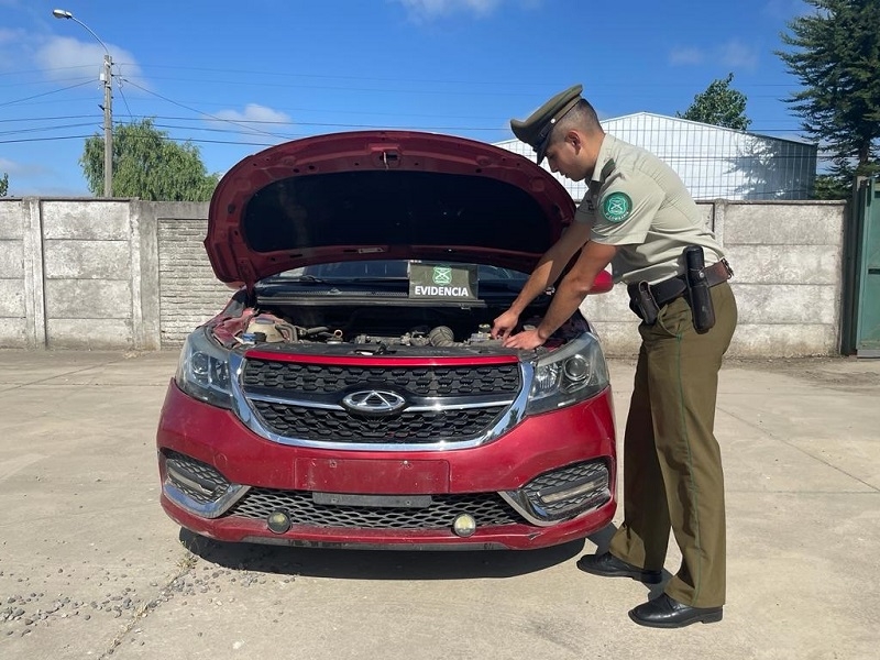 Parral: Carabineros detuvo a un sujeto por receptación de vehículo