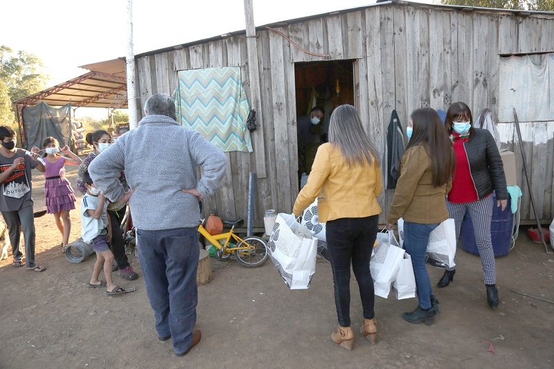 Cauquenes: Municipalidad apoya a familias afectadas por incendio