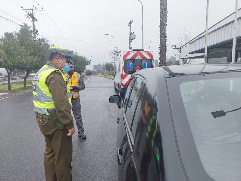 Carabineros de la SIAT en el Maule advierte sobre la conducción en condiciones climáticas adversas