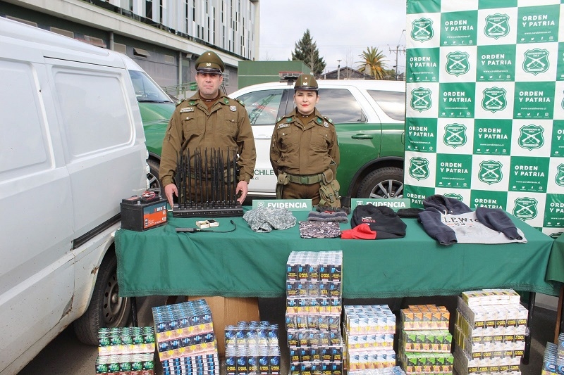 Carabineros detuvo a sujetos que asaltaron camión repartidor de cigarrillos