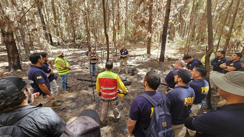 CORMA Maule capacitó a equipos investigativos de incendios forestales de la PDI en la Región