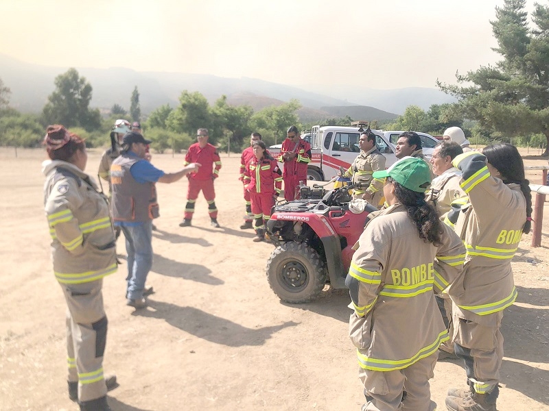 Avanza proyecto que permite rol de las juntas de vecinos en la prevención de incendios