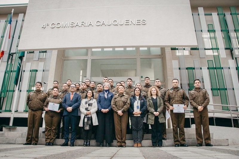  120 Carabineros del Maule fueron formados en Primera Ayuda Psicológica