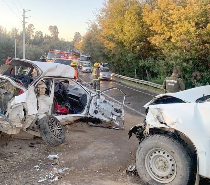 Cauquenes: accidente de tránsito dejó 3 personas lesionadas