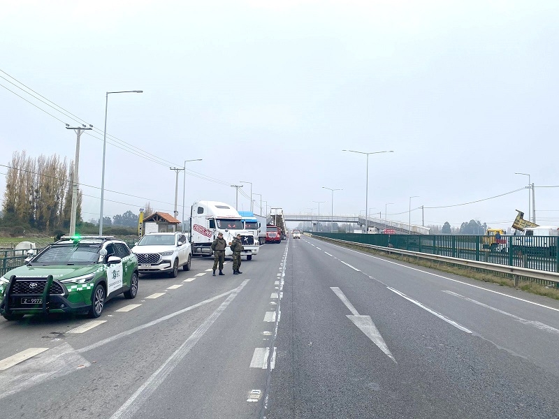 Linares: camioneros bajan paro y con nula presencia en Ruta 5 Sur