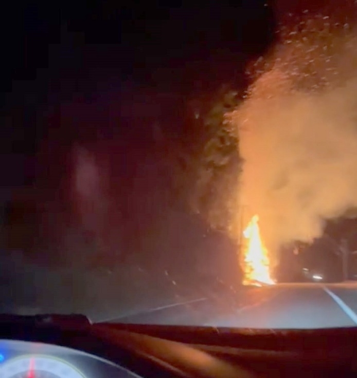 San Javier: incendio de pastizales movilizó a Bomberos para control de emergencia