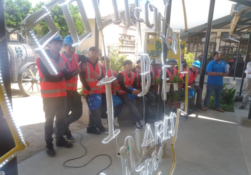 Instituto Politécnico de Linares recibe apoyo para la especialidad de electricidad