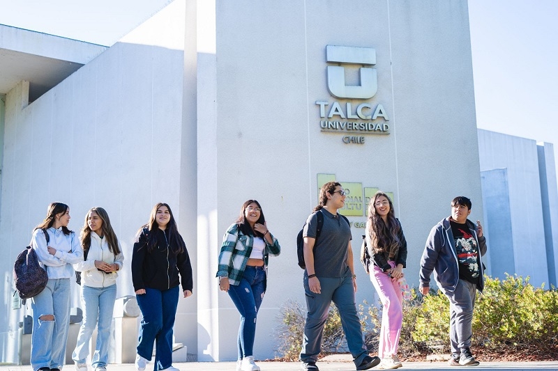 Universidad de Talca da la bienvenida a más de 2.400 nuevos estudiantes