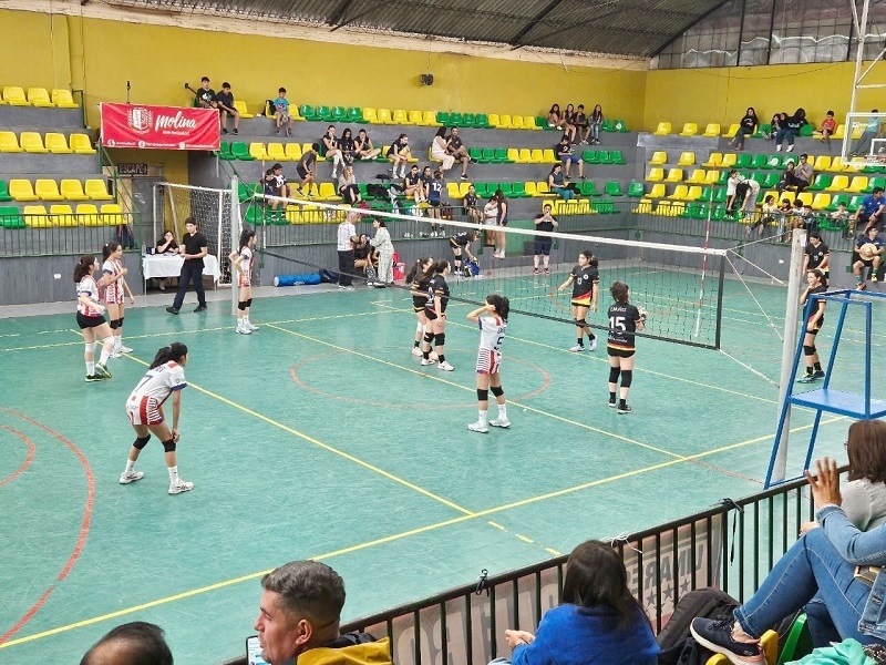 En Teno se realiza Primer Torneo Nacional de Vóleibol Verano 2024 Damas con equipos desde Santiago a Punta Arenas