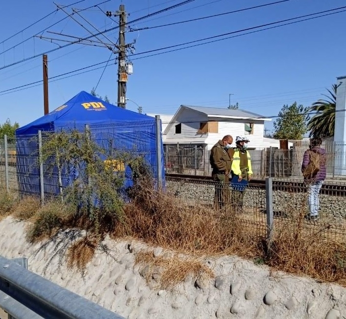 Parral: Hombre fallece tras ser atropellado por tren