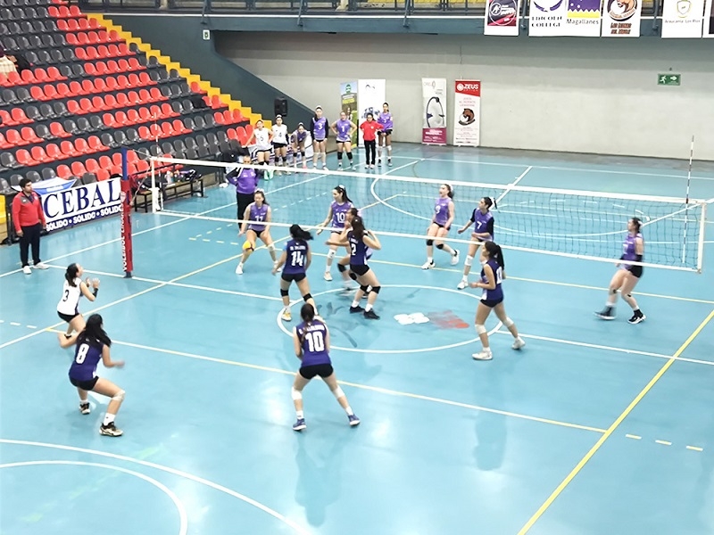 Linares: Comienza la Liga Interregional de Vóleibol Zona Sur U 15 en Linares 