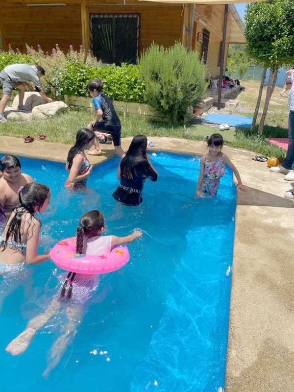  Taller Medio Ambiente del Colegio Margot Loyola disfrutó de la naturaleza en Vega Ancoa