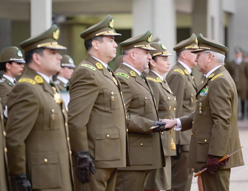 Carabineros concretó ascenso  y retiro de Oficiales Generales