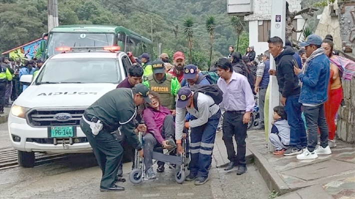 Relato de chilenas que iban en bus que se accidentó en Machu Picchu: "Pensé que nos íbamos a incendiar"